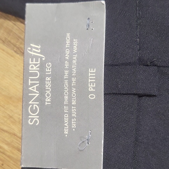 ANN TAYLOR Black Gray Signature Fit Trouser Leg Relaxed Fit Wool Blend Pant - Picture 3 of 14